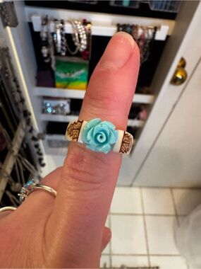 The Antlered Doe hand carved deer antler ring